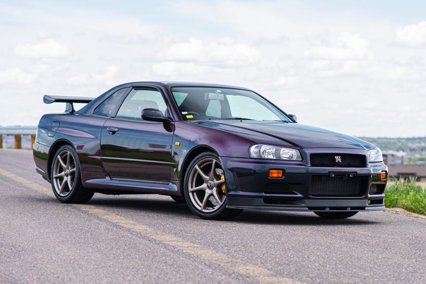 Nissan Skyline GT-R (R34)